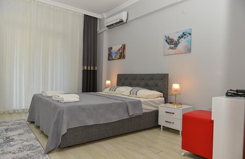 Belek Villa | VİLLA ALP'S TRİPLEX LAGOON HAVUZ OLANAĞI SUNAN
