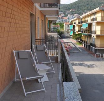 Pietra Ligure Apartment | Viale Repubblica 307 4