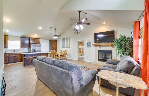 Vian House | Vian Home Near Tenkiller State Park!