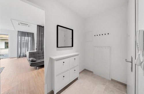 Althangrund Apartment | VibeStudio 304 - Central - AC - Licensed - Parking Nearby