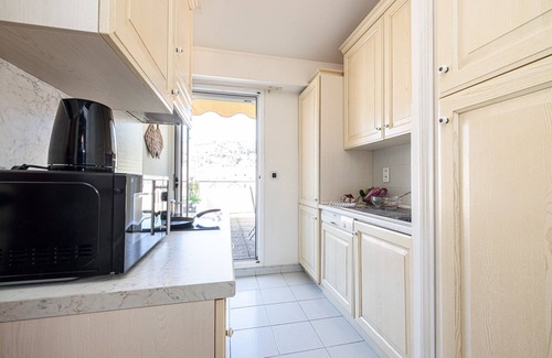 Old Town Apartment | Victoria Bergamote Attic, Menton, France