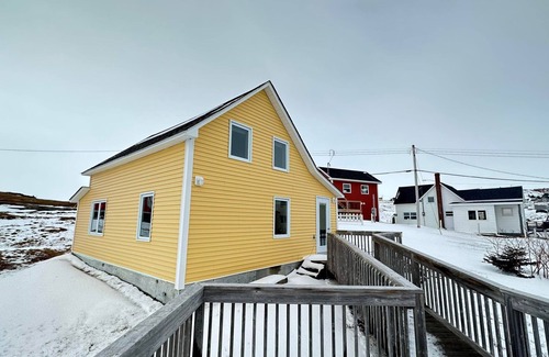Crow Head Cottage | Victoria Cottage - Ocean Front View