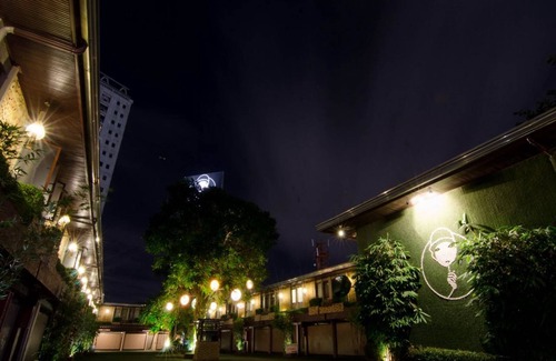 Pasig Hotel | Victoria Court Canley - Pasig