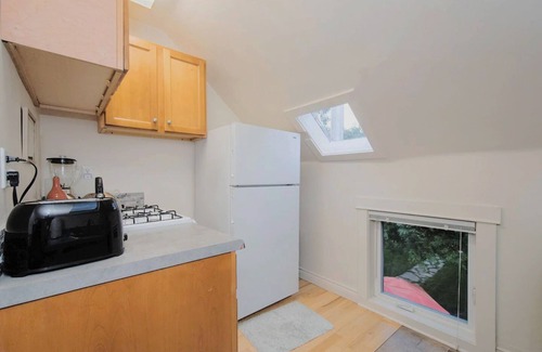 Old Town West House | Victorian Cottage In The Heart Of Old Town