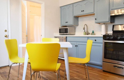 Tulane - Gravier House | Victorian Shotgun | 10 minutes to French Quarter