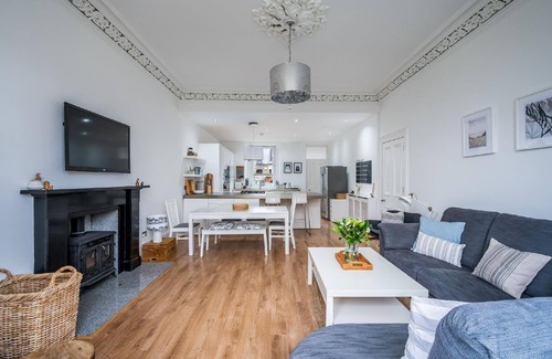 Broughty Ferry House | Victorian Villa with beach view