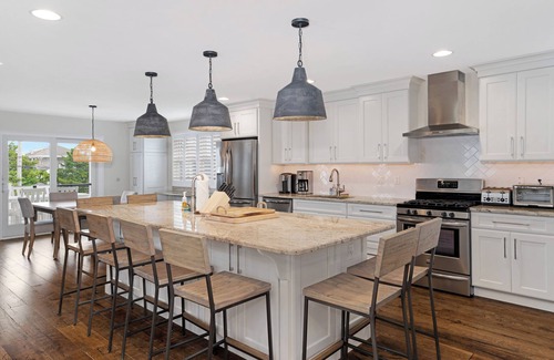 Avalon House | Victory Breeze - 7 bedroom - Luxury End Home - Ocean Views - Pool - Avalon, NJ