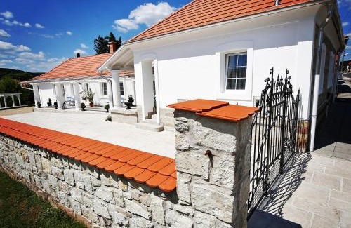 Bogacs Apartment | Vidéki Varázs Vendégház