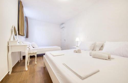 Kozino Apartment | Vidalis, no 2