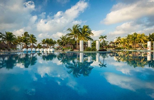 Gonzalo Guerrero Hotel | Vidanta-Beautiful one bedroom- gated/secured Resort- JUNGALA Water park!