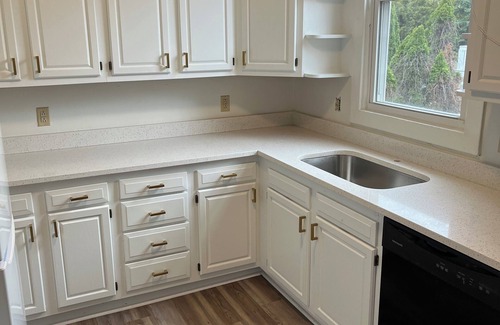 Mount Washington House | View from the Top! Steps from Grandview, Sleeps 8