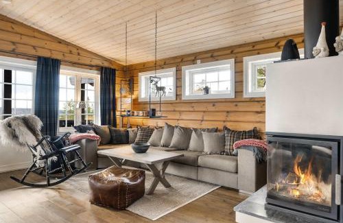 Trysil Ski Chalet | Viksetra 922 by Vacation Trysil