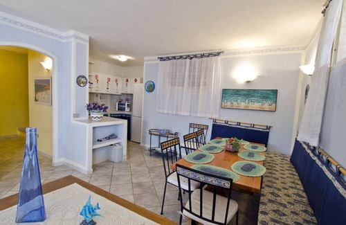 Trinita d'Agultu e Vignola Villa | Villa with garden and tennis court just minutes from fabulous beaches