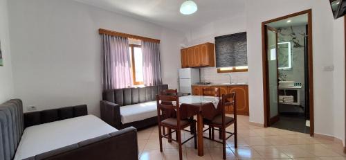 Ksamil Apartment | Vila Anxhelo