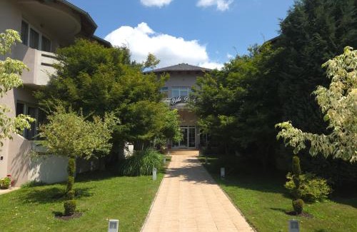 Veliko Gradiste House | Vila Dincic doo