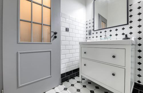 Plasy House | Vila František