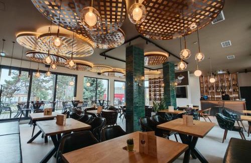 Vrdnik Apartment | Vila Lena Pool Resort - Studio 6