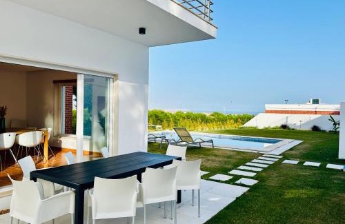 Patio Villa | Vila Noélia