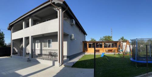 Corbu House | Vila Palade