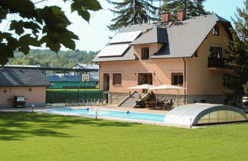 Mikulovice Villa | Vila u lesa - Mikulovice