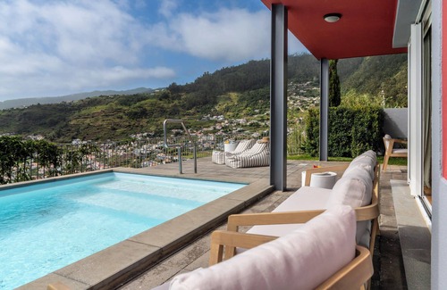 Calheta Villa | Vila Venusta – Tranquility and Views, in Calheta