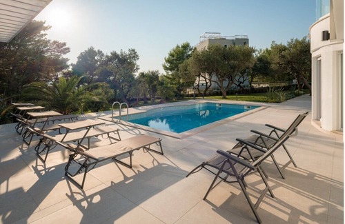 Promajna Apartment | Villa 01 - Apartment 3 (4 + 2 1st floor)
