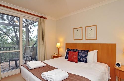Pokolbin Villa | Villa 1br Merlot Villa located within Cypress Lakes Resort