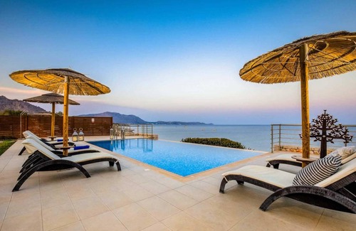 Kiotari Villa | Villa ∙ 3 bedrooms ∙ 6 guests