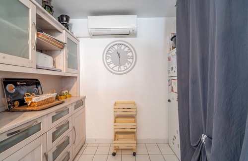 Les Ayguades Villa | Villa '38m2 Proche De La Mer' with Private Terrace and Air Conditioning