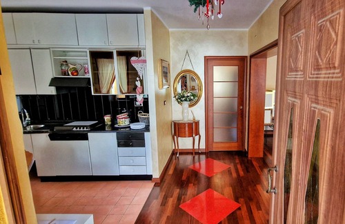 Frisa Villa | Villa 5 minutes from the sea and 30 minutes from the mountains!