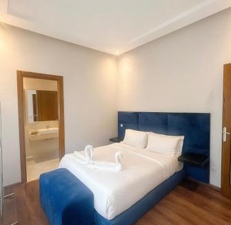 Agdal Villa | Villa 5 Suites with Pool, close to Hivernage
