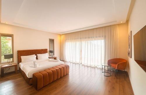 Agdal Villa | Villa 5 Suites with Pool, close to Hivernage