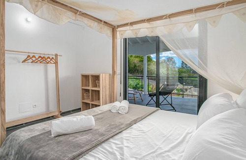 Gros-Morne Villa | Villa 55°AOC magnificent sea and mountain view