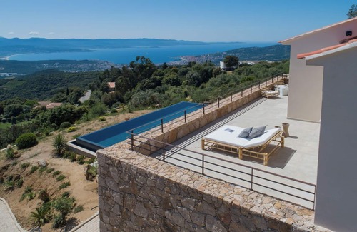 Alata Villa | Villa 6 bedrooms, swimming pool, moutains and sea view