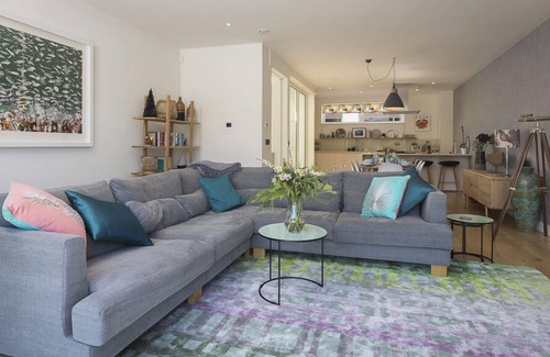 Salcombe Cottage | VILLA 8, ESTURA, family friendly, luxury holiday cottage in Salcombe