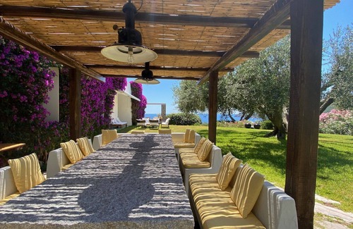 Lacona Villa | Villa Acquarilli is the most exclusive location on Elba Island.