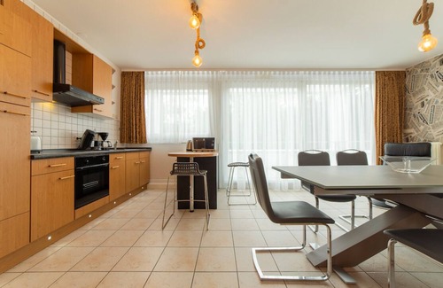 Ville Haute Apartment | Villa Adriana One-Bedroom Apartment