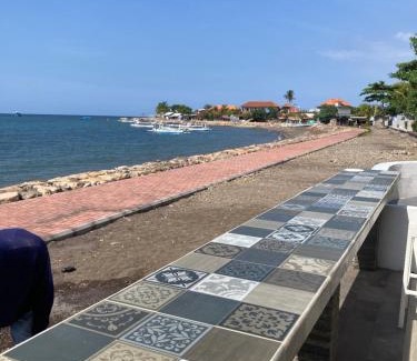 Tukad Mungga House | Villa Agung Beach Inn