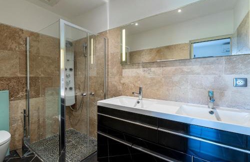 Verghia Villa | Villa Aigue Marine - Front de mer