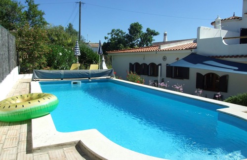 Quelfes Villa | Villa, Air-conditioned, Heated Pool, Peaceful Location.nBeds 3,Bathrooms 3