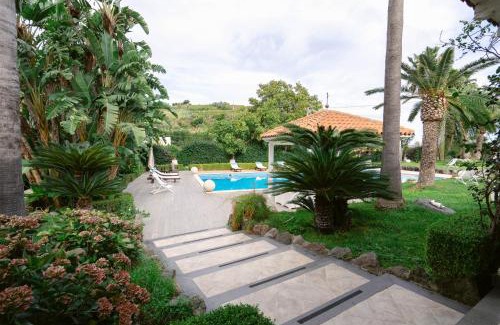 Ischia Porto Villa | Villa Alba by MyVillaCollection
