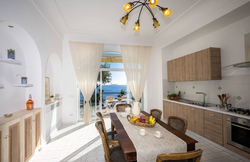 Arienzo Villa | Villa Aldo Marino - Private Pool and Sea View