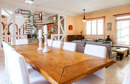 Evgiros Villa | Villa Aliki