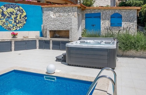 Linardici House | ποΈ Villa Alma 5β
with sea view, pool, jacuzzi & sauna