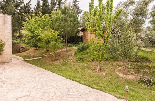 Maza Villa | Villa Aloni-Traditional Stone Villa With Nice View pool And Garden