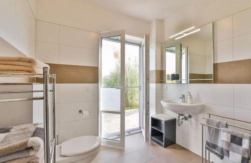 Trent House | Villa Am Gutshof