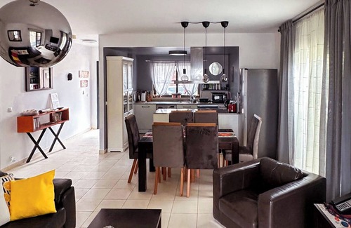 Santa Maria Villa | Villa Amalia - 3 bedroom villa w/a private pool, beach access and fast Wi-Fi