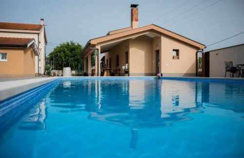 Trn Villa | Villa Ambrić - Nature Escape