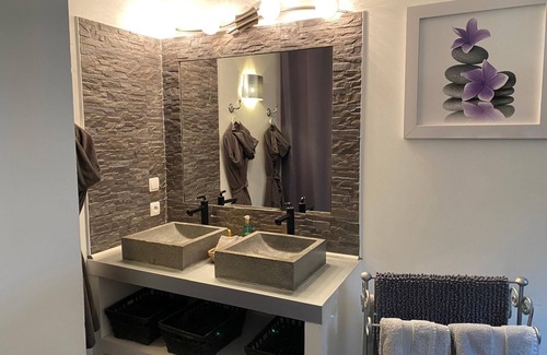 Anatole France House | Villa Ambrosia