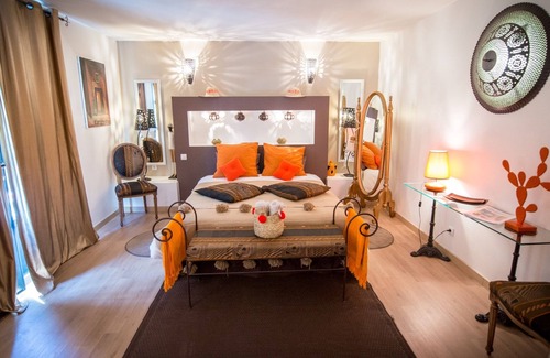 Anatole France House | Villa Ambrosia